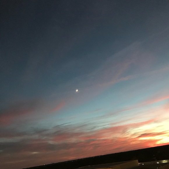 Meet your Posher, Heather - Picture 1 of 1